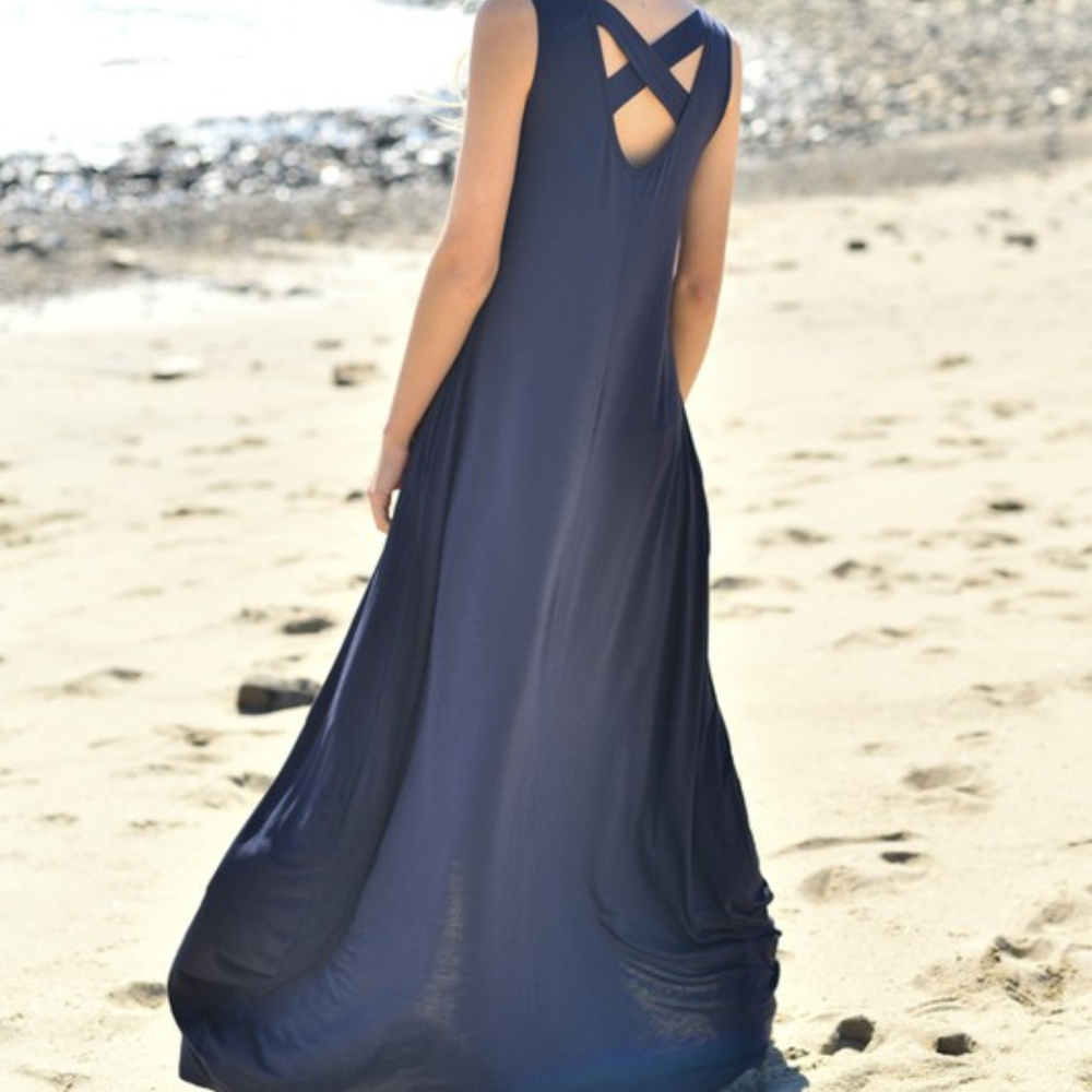 *ONE LEFT* Soft Criss Cross Back Maxi Dress - Picture 3 of 7
